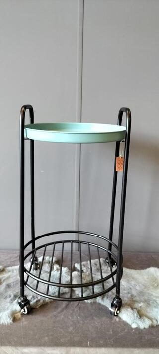 Bijzettafel op wieltjes